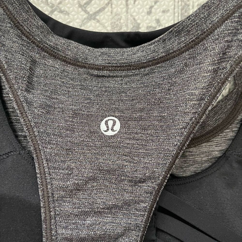 Lululemon Extra Mile Shelf Bra Tank Top 10 - Picture 5 of 8